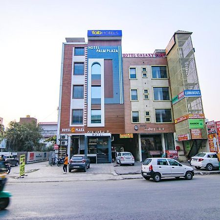 Fabhotel Palm Plaza Zirakpur Dış mekan fotoğraf